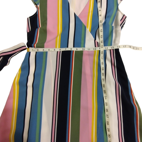 Like new! Madison multicolored striped faux wrap dress Size XL - Picture 6 of 6